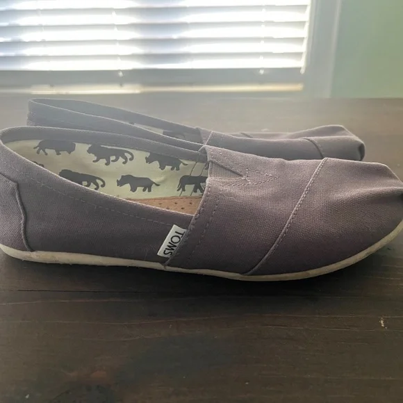 TOMS size 8.5 - Picture 3 of 6